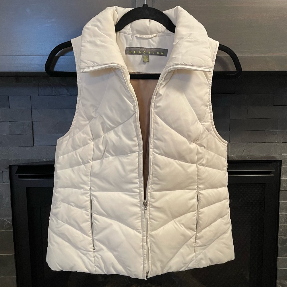 Kenneth Cole Reaction Puffer Vest - Women’s Size Small